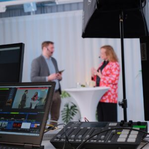 Webinaari käynnissä.