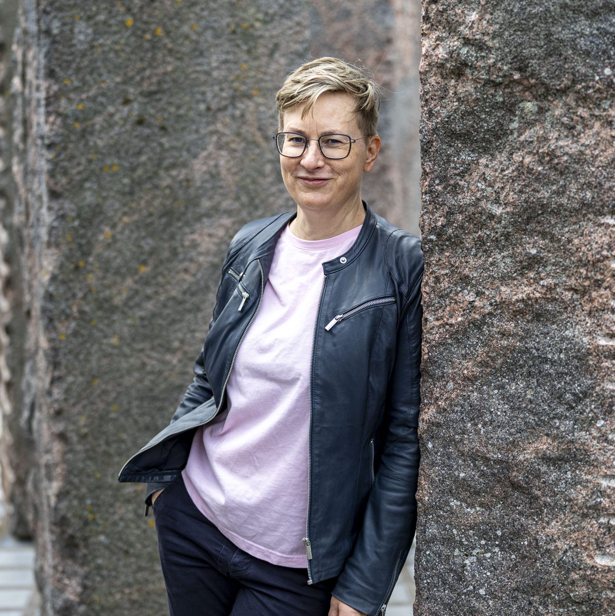 Johanna Verho, Myyntisoturien perustaja